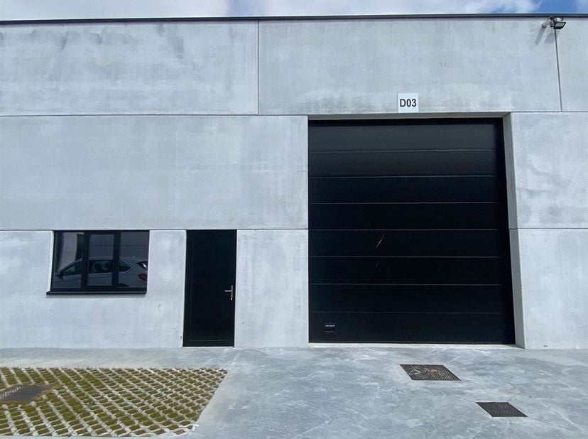Bien professionnel à louer
                    à 8791 Beveren-Leie