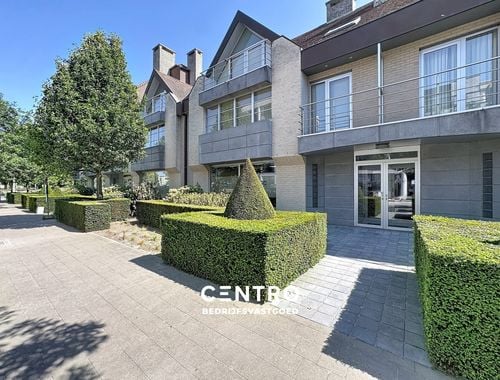                                         Kantoorruimte te koop in Brugge, € 795.000
