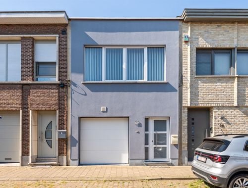                                         Bel-étage à vendre à Merksem, € 249.000
