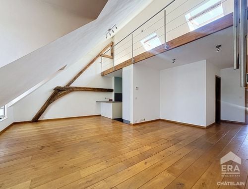                                         Duplex te huur in Brussel, € 1.600
