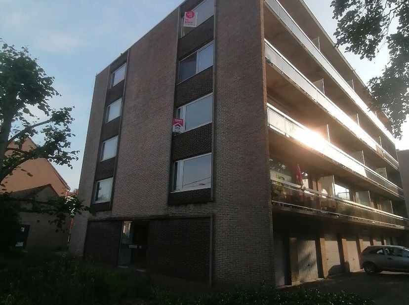 Interessé? Cliquez ici! https://mijnhuurprofiel.be/property/ac5d599f-709f-494e-afa4-dbf878eee9b2
