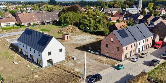 Project te koop in Burgemeester P. Ceuterickstraat 5, 9890 Asper