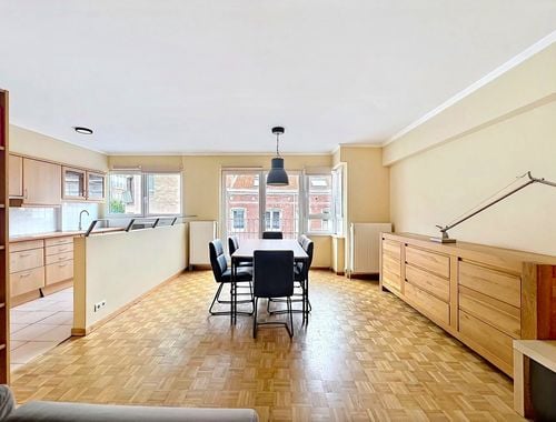                                         Appartement te huur in Sint-Pieters-Woluwe, € 1.820
