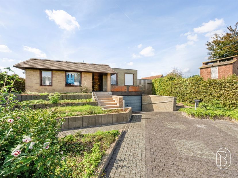 Huis te koop in Vlietestraat bus 61,
                    8531 Bavikhove