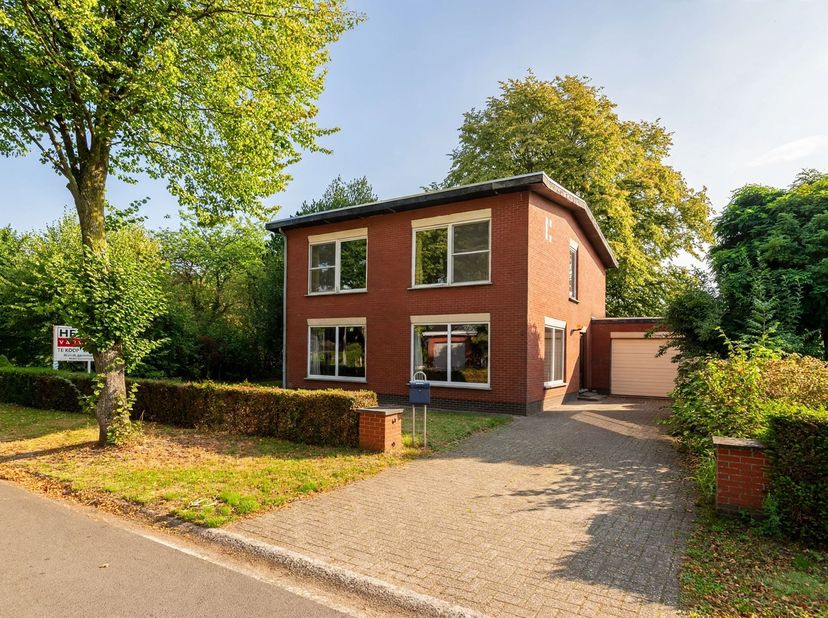 Huis te koop in Watertorendreef 8,
                    2920 Kalmthout