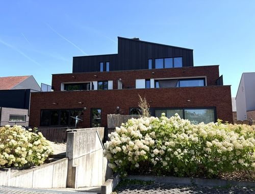                                         Duplex te huur in Rotselaar, € 1.200
