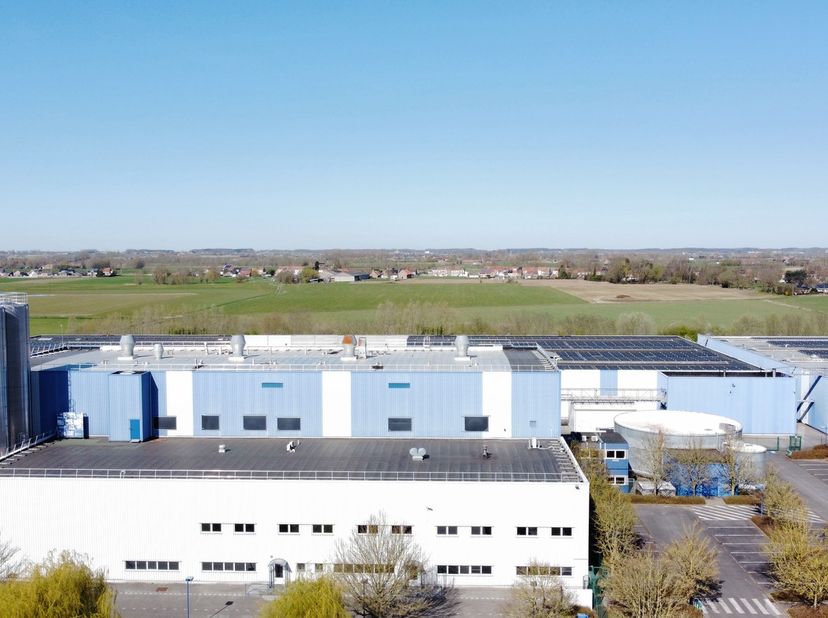 Bien professionnel à vendre
                    à 7780 Comines