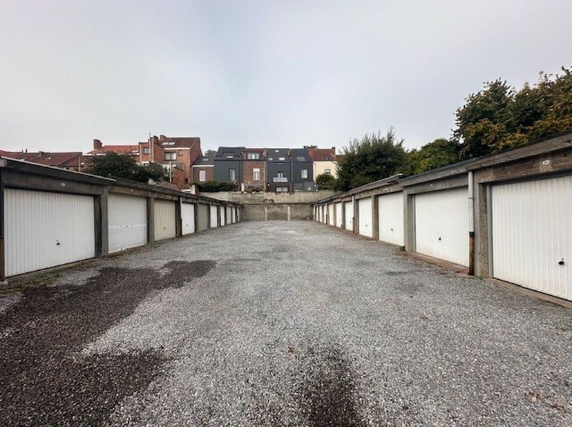 Garage à vendre
                    à 3000 Leuven