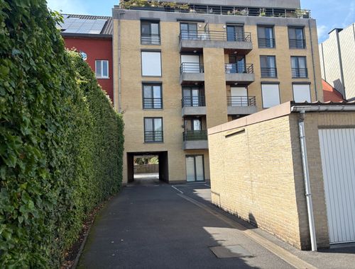                                         Garage à vendre à Roeselare, € 65.000

