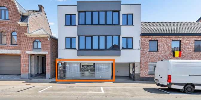 Bedrijfsvastgoed te koop in Advocaat de Backerstraat 52, 9450 Denderhoutem
