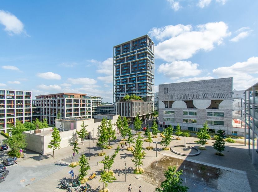 Het gerenommeerde DRDH Architects, dat een rits aan internationale awards wegkaapte, liet zich voor hun ontwerp aan ZICHT leiden door de omgeving en h