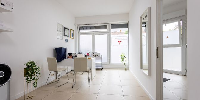 Bien professionnel à vendre à Ter Heydelaan 5, 2100 Deurne