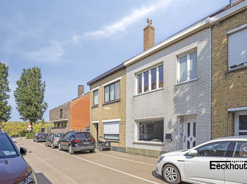 Maison à vendre
                    à 8400 Stene