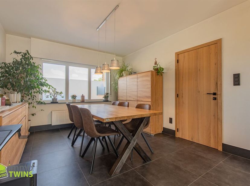 Maison à vendre
                    à 9200 Oudegem