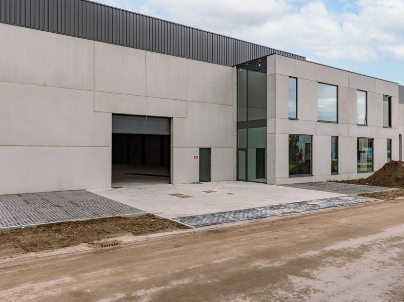 Ontdek het gloednieuwe KMO-project Gruuthuse in Oostkamp.<br />
Dit modern bedrijvenproject bevindt zich op een strategische locatie in het hart van W