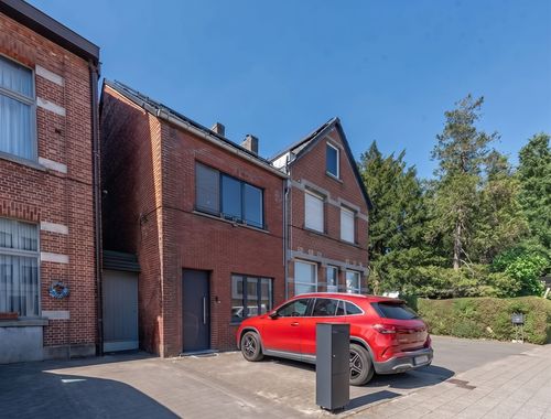                                         Eengezinswoning te koop in Turnhout, € 349.900

