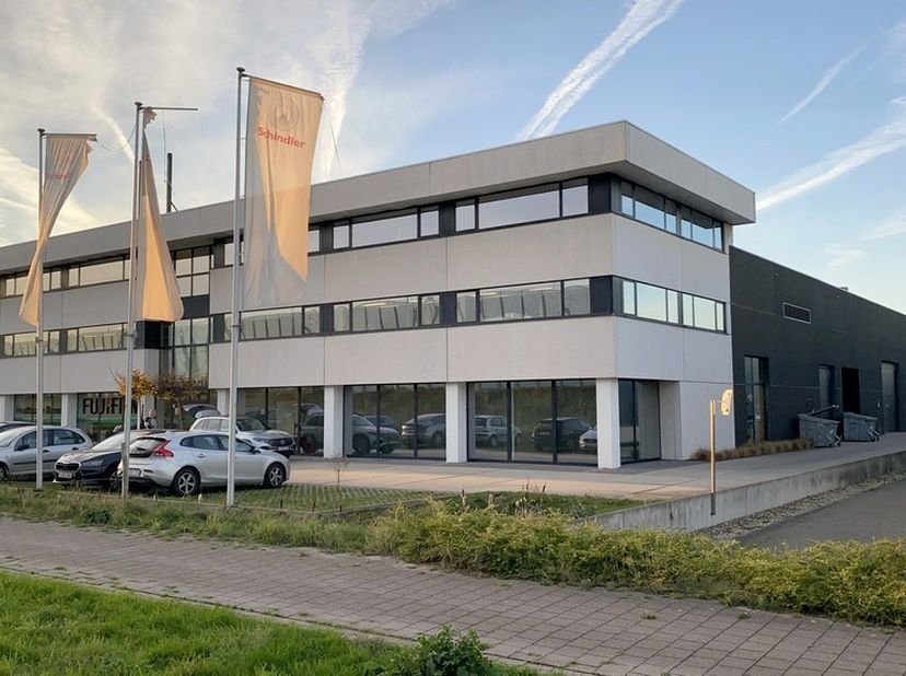 Bedrijfsvastgoed te huur in Westpoort 62 bus 0001,
                    2070 Burcht