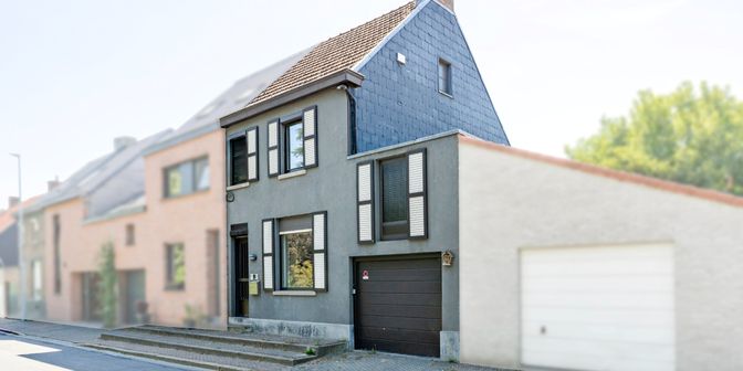 Huis te koop in Bevrijdingstraat 2, 9930 Zomergem