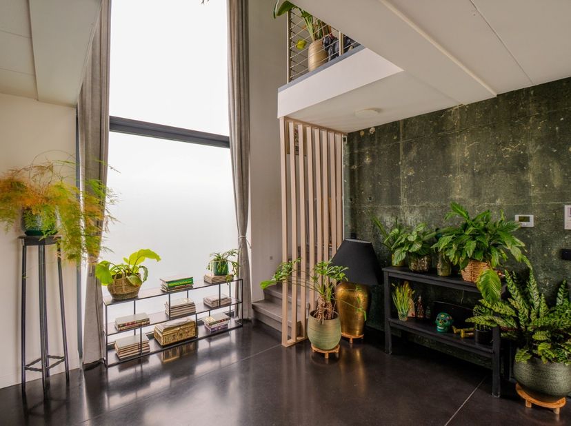 Moderne ENERGIEZUINIGE villa op toplocatie nabij het Albert kanaal en de E313.<br />
<br />
Deze STIJLVOLLE open bebouwing ligt op een perceel van +/-