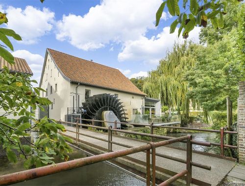                             Uitzonderlijke woning te koop in Kanne
