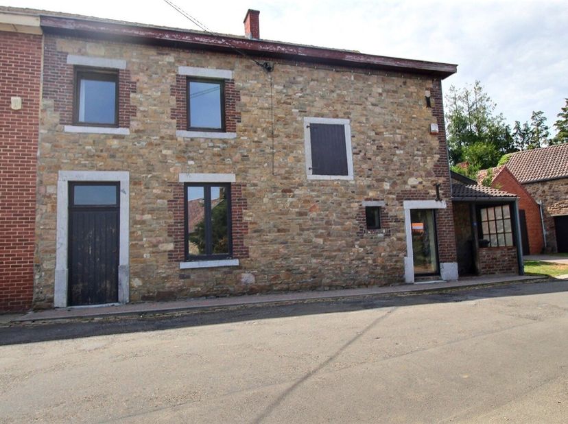 Huis te koop
                    in 5070 Vitrival