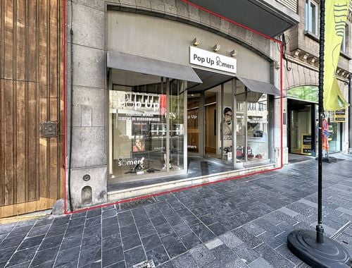                                         Handelspand te huur in Kortrijk, € 1.990
