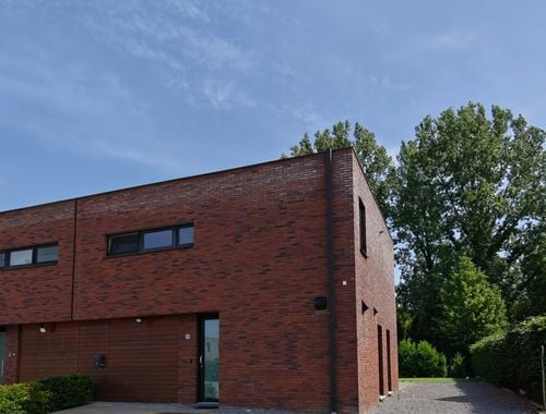                                         Woning te koop in Neeroeteren, € 419.000
