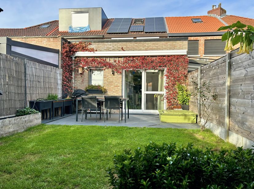 Maison à vendre à David 't Kindtplein 3,
                    9000 Gent