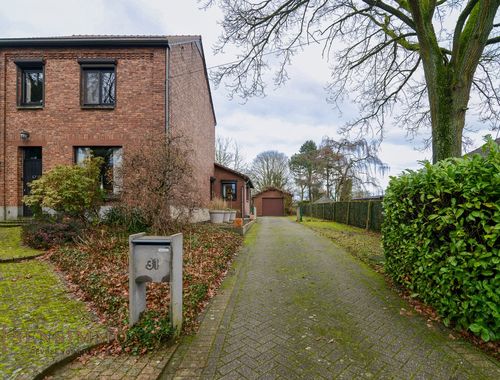                                         Maison à vendre à Genk, € 329.000
