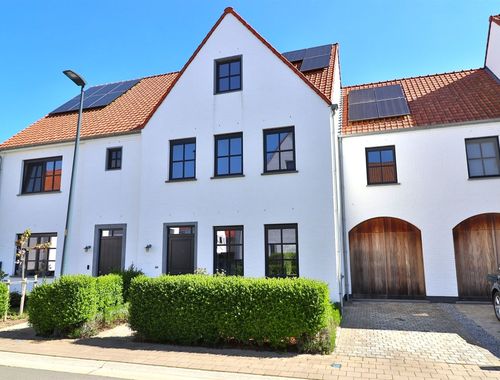                                         Maison unifamiliale à vendre à Harelbeke, € 495.000
