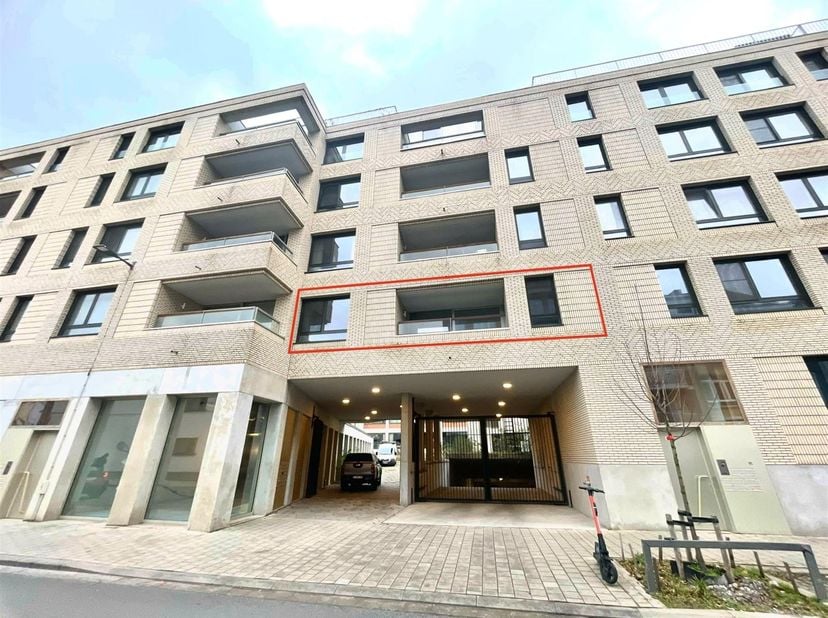 Appartement te huur in Bredastraat 91 bus 102,
                    2060 Antwerpen