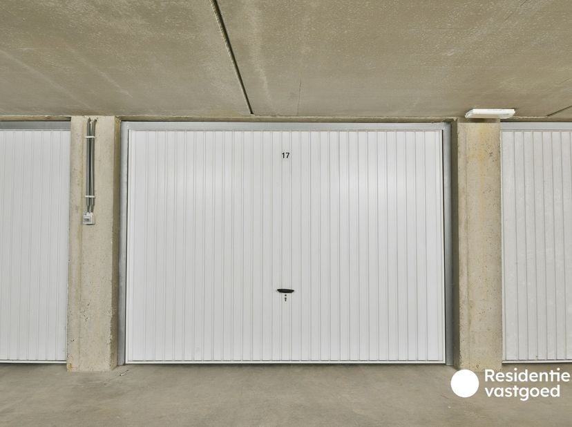 Garage te huur in Westkerksestraat 164,
                    8460 Westkerke