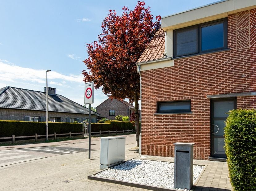 Maison à vendre
                    à 2520 Broechem