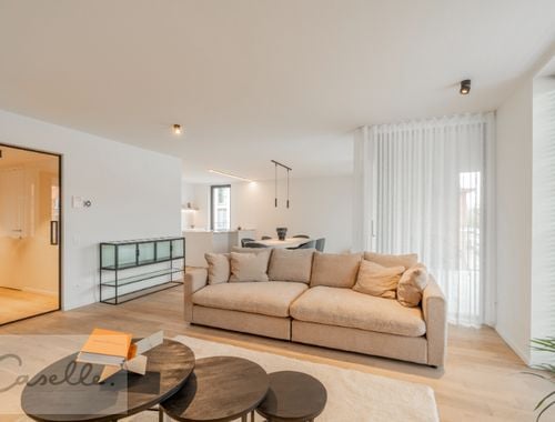                                         Appartement te huur in Assebroek, € 1.290

