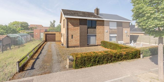 Huis te koop in Kastanjelaan 184, 9870 Zulte