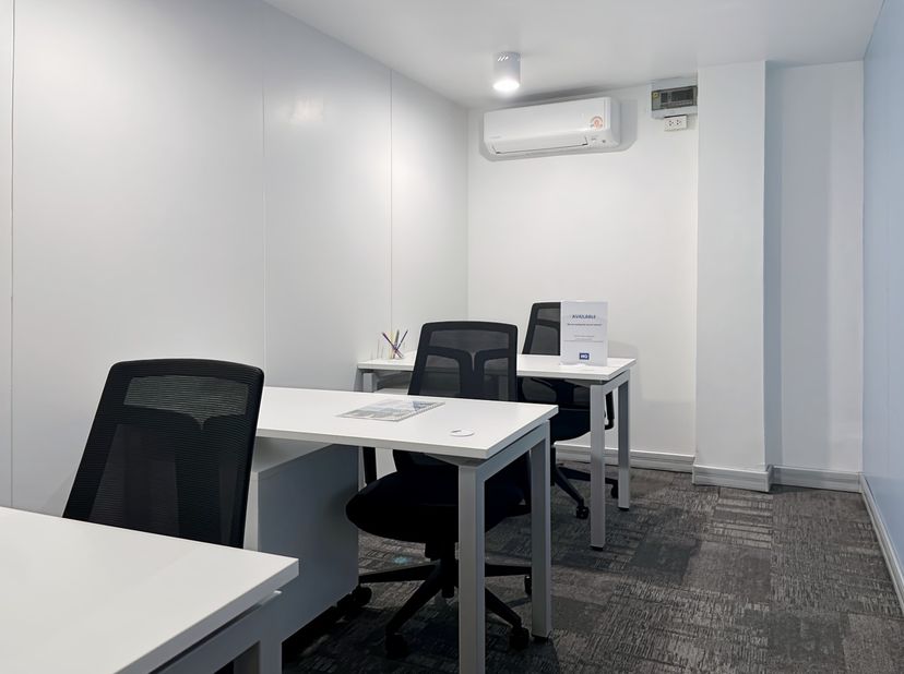 Toegang tot professionele kantoorruimte in HQ Rue de la Loi 62<br />
<br />
Alle prijzen zijn vanaf-prijzen en kunnen worden gewijzigd, afhankelijk va