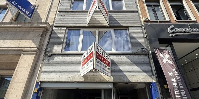 Appartement te koop in Bredabaan 508, 2170 Merksem