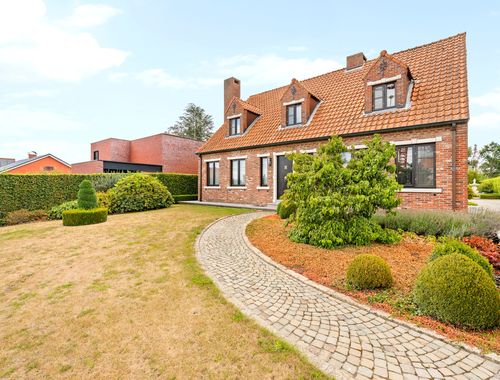                                         Villa te koop in Herk-de-Stad, € 585.000
