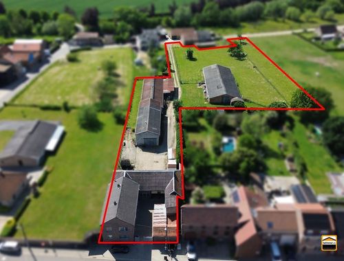                                         Usage mixte à vendre à Widooie, € 389.000

