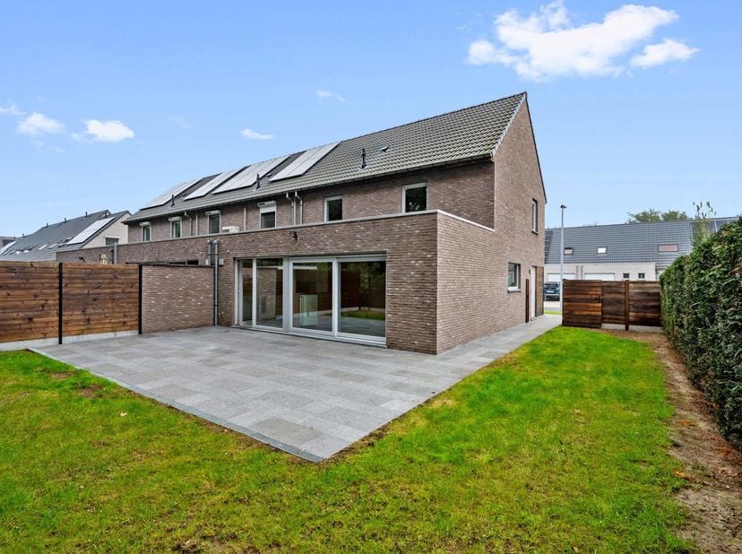 Huis te huur in Meihoek 9,
                    8520 Kuurne