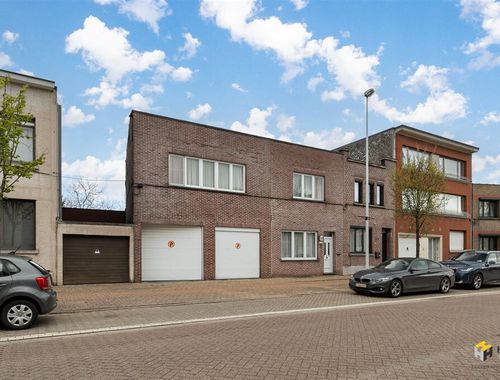                                         Woning te koop in Borsbeek, € 525.000
