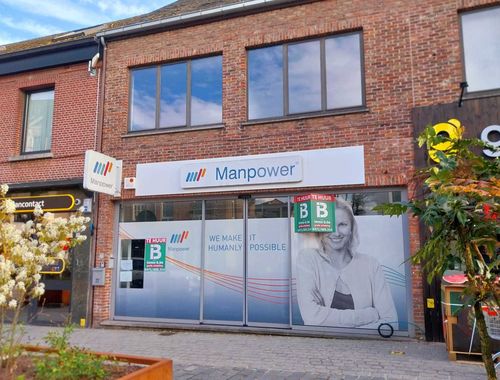                                         Bien commercial à louer à Geel, € 2.000
