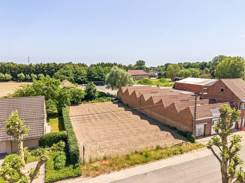Grond te koop in Heirweg 42,
                    8710 Wielsbeke