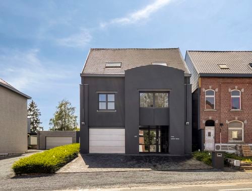                                         Woning te koop in Moerbeke, € 649.000
