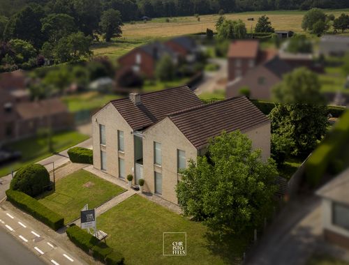                                         Gemengd gebruik te koop in Bilzen, € 549.000
