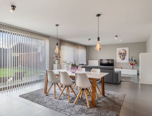                                         Gelijkvloers app. te koop in Genk, € 329.000
