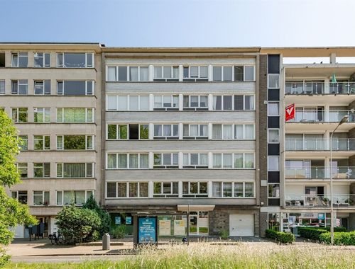                                         Kantoor te koop in Berchem, € 265.000
