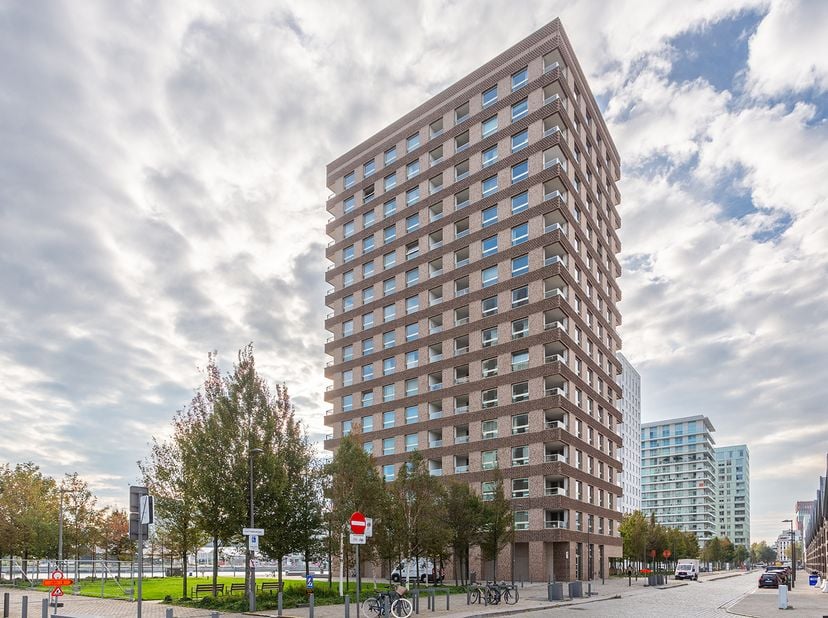 Appartement te koop in Kattendijkdok-Westkaai 81,
                    2000 Antwerpen