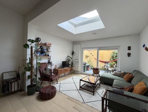                                         Rijwoning te koop in Sint-Amandsberg, € 369.000
