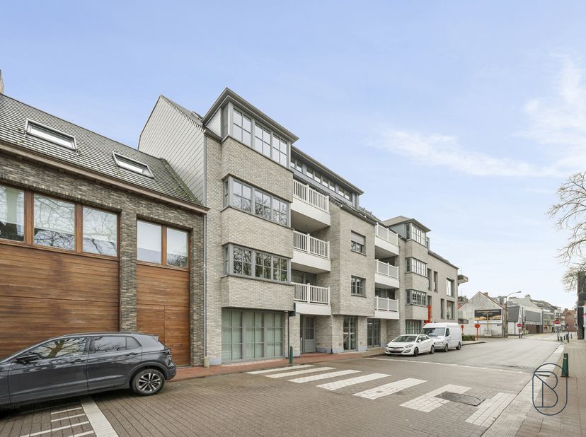 Bien professionnel à vendre
                    à 8790 Waregem